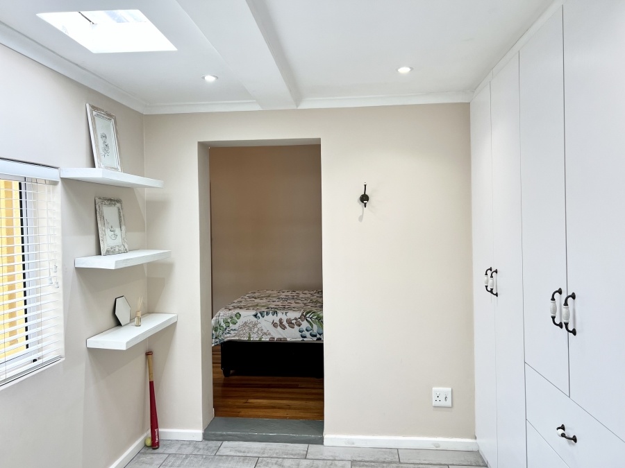 4 Bedroom Property for Sale in Churchill Estate Western Cape